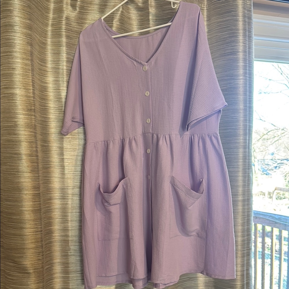 Stylish Lavender Button-Up Dress with Pockets